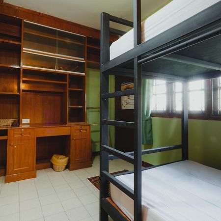 The Aree Hat Yai Hostel エクステリア 写真