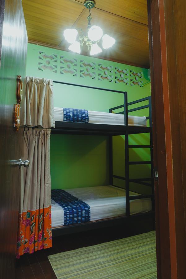 The Aree Hat Yai Hostel エクステリア 写真
