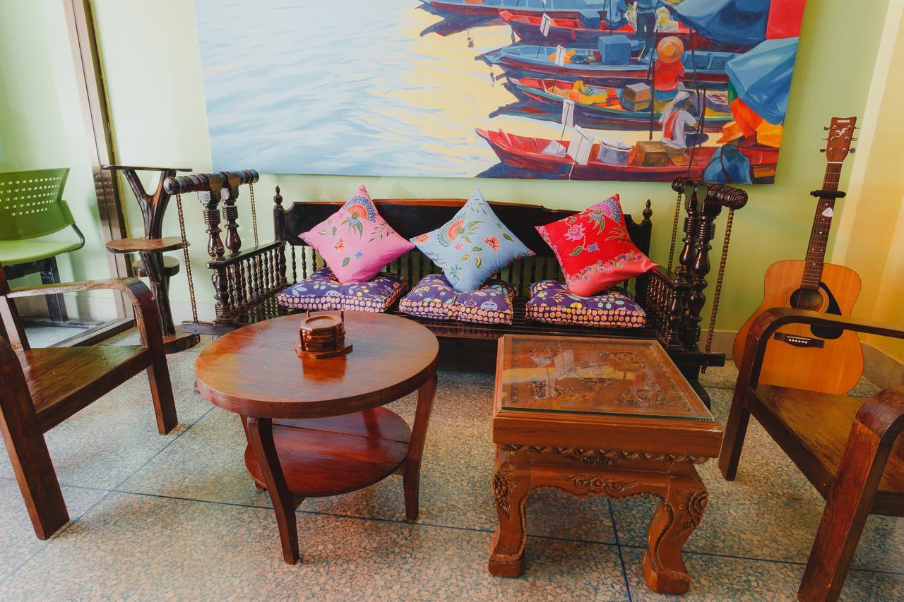 The Aree Hat Yai Hostel エクステリア 写真