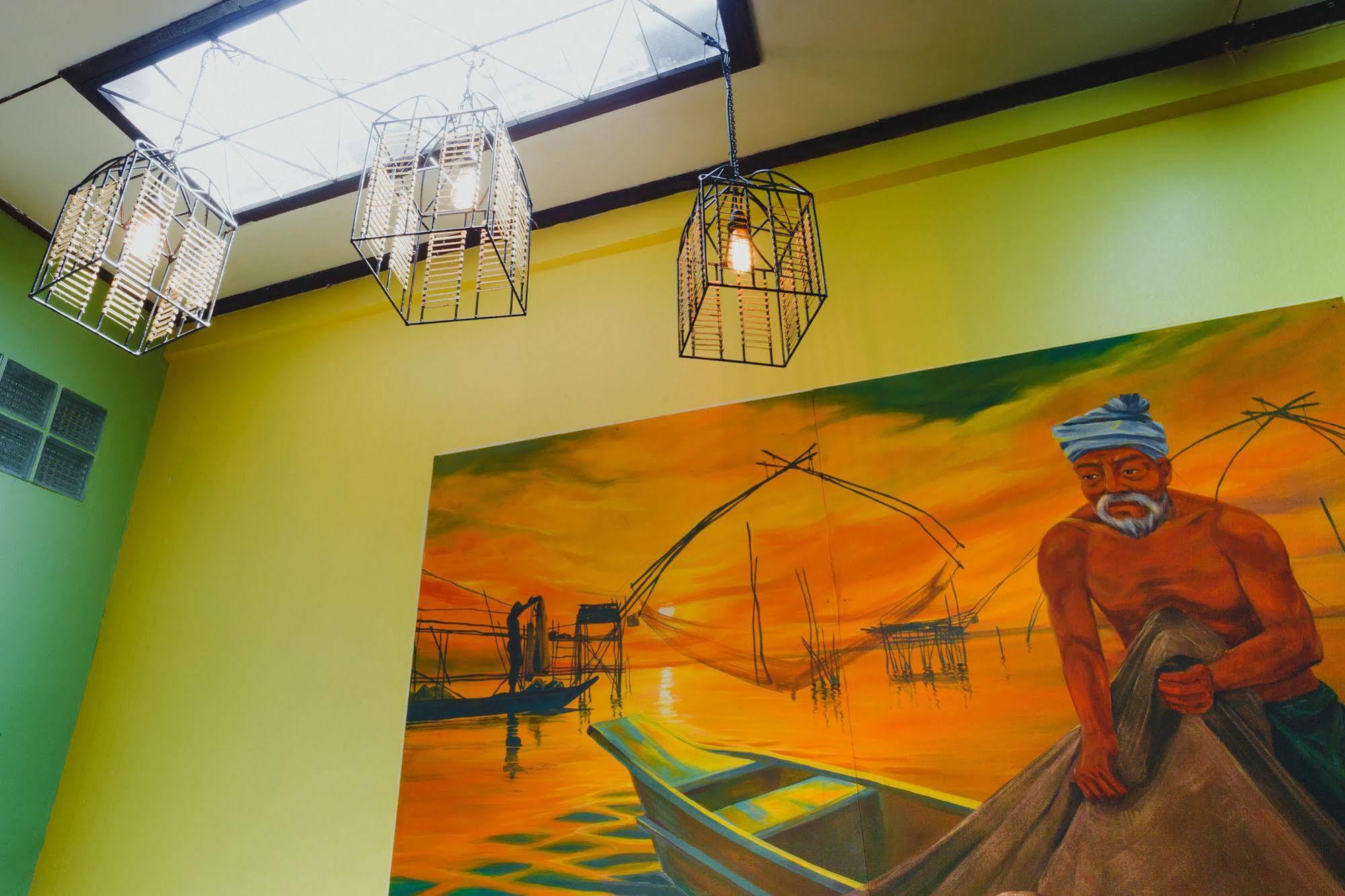 The Aree Hat Yai Hostel エクステリア 写真