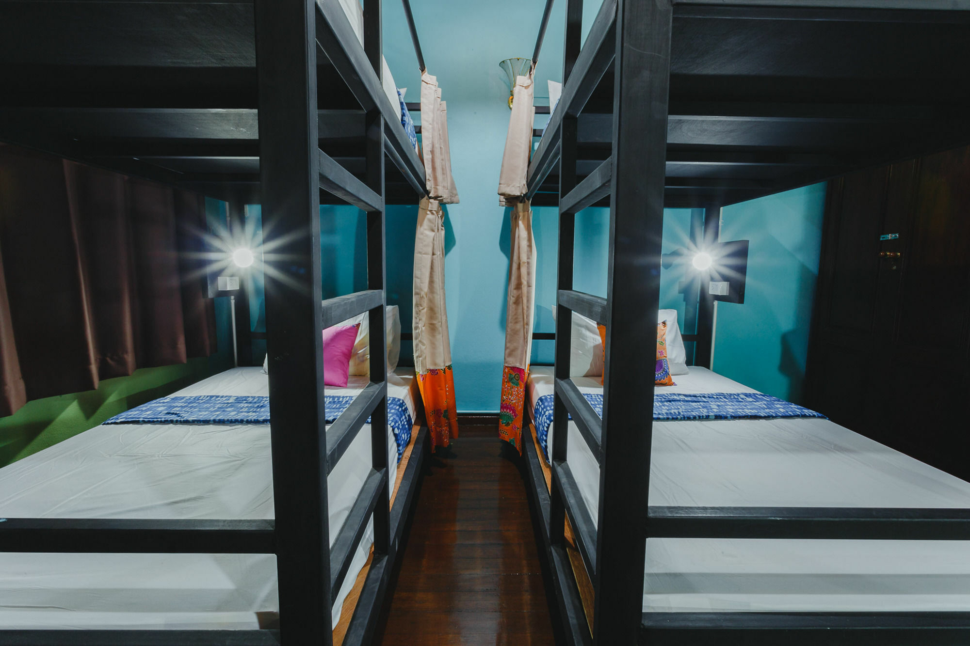 The Aree Hat Yai Hostel エクステリア 写真