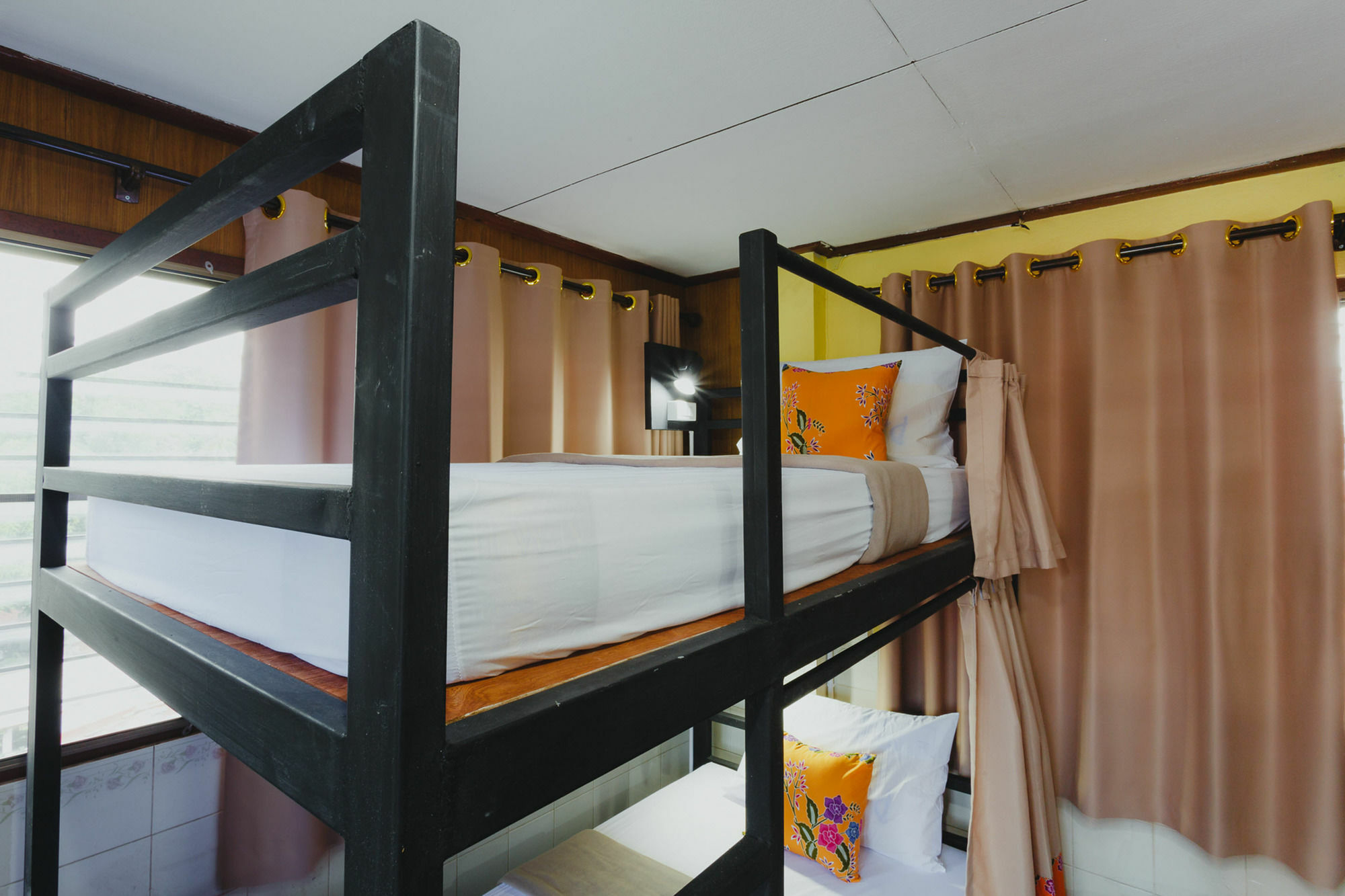 The Aree Hat Yai Hostel エクステリア 写真